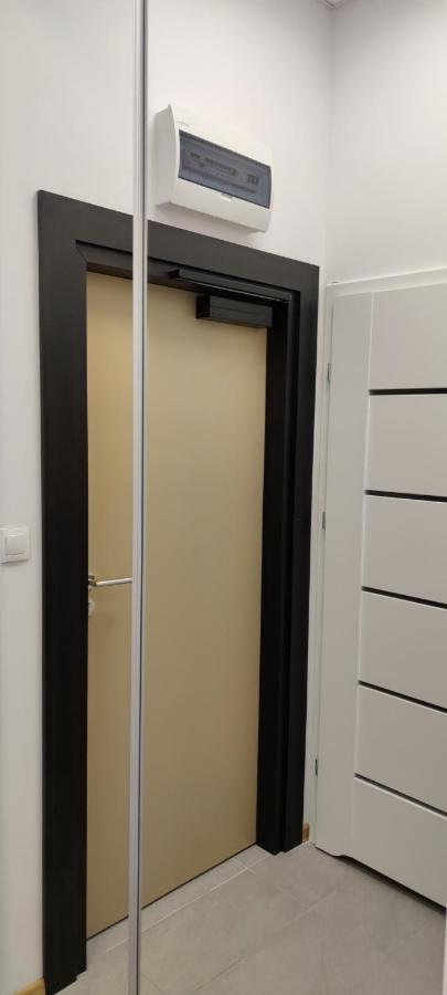 Apartamenty Comfort Na Alejach Jerozolimskich วอร์ซอ ภายนอก รูปภาพ