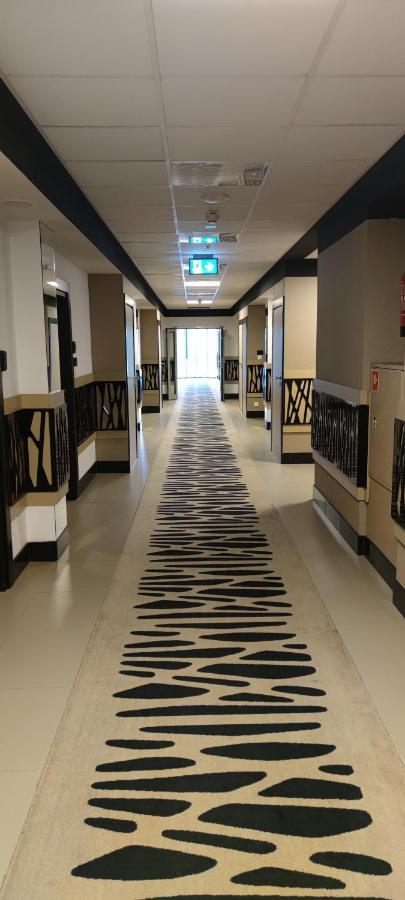 Apartamenty Comfort Na Alejach Jerozolimskich วอร์ซอ ภายนอก รูปภาพ