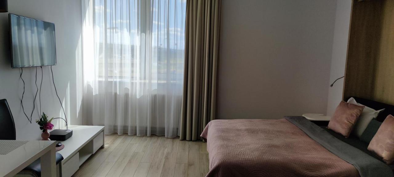 Apartamenty Comfort Na Alejach Jerozolimskich วอร์ซอ ภายนอก รูปภาพ