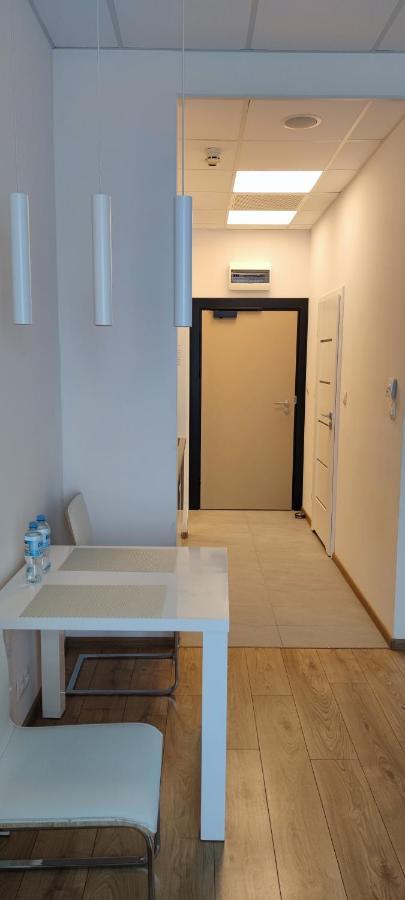 Apartamenty Comfort Na Alejach Jerozolimskich วอร์ซอ ภายนอก รูปภาพ